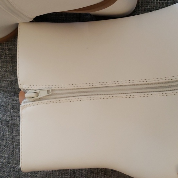 Coutgo White Square Toe Chunky Heeled Boots Size 9.5 - Picture 5 of 7